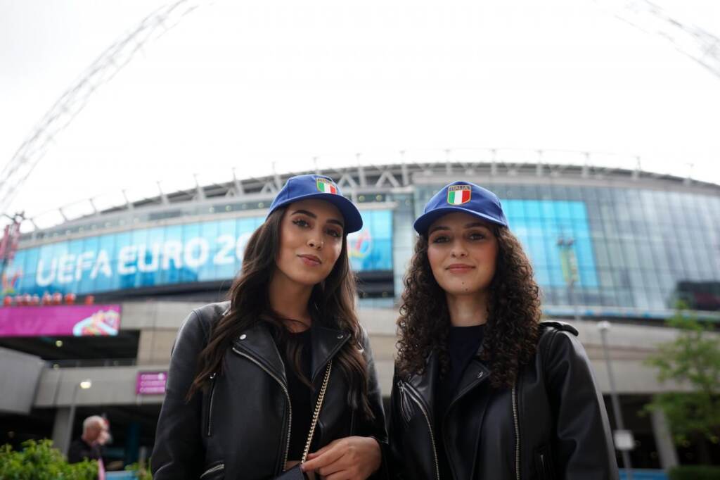 Galleria foto 'Euro 2020, Inghilterra-Italia: tifosi pronti per finalissima' - foto 5