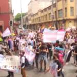 Città del Messico, corteo Lgbtq+ per la legge sul genere