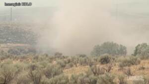 California, contenuto il maxi incendio lungo il confine col Nevada