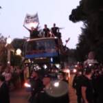 Euro 2020, bagno di folla per gli azzurri anche all’arrivo all’hotel Parco dei Principi