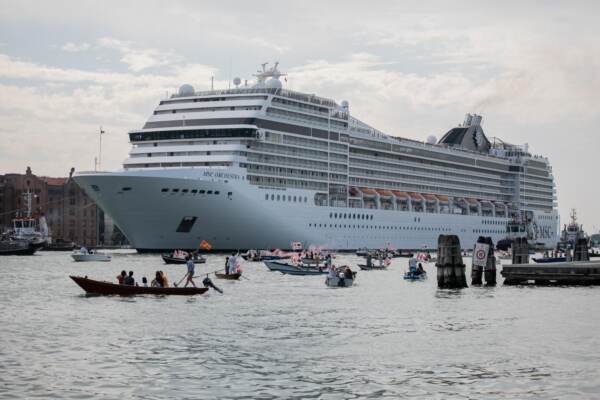 Venezia, Franceschini: Da 1 agosto stop grandi navi davanti a San Marco
