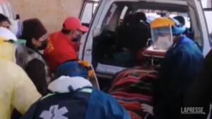 Bolivia, bus in un burrone: oltre 30 morti