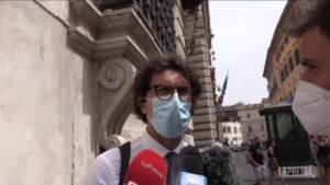 Ddl Zan, Toninelli: “M5S lo sosterrà, non ci stupisce che Iv faccia giochetti”