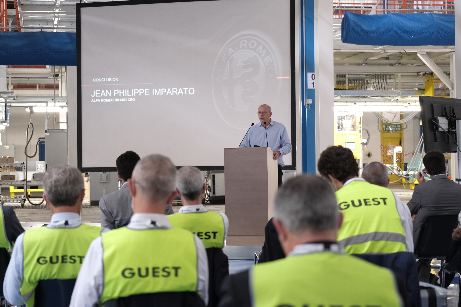 Stellantis, oltre 150 fornitori Suv Tonale incontrano i vertici Alfa Romeo Stellantis, oltre 150 fornitori Suv Tonale incontrano i vertici Alfa Romeo