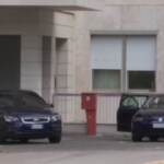 Papa Francesco lascia il Gemelli in utilitaria dopo 10 giorni di ricovero