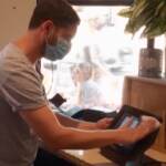 Covid, Los Angeles: torna l’obbligo della mascherina al chiuso