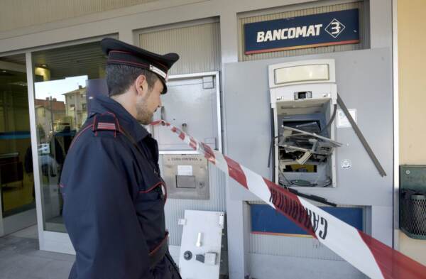 Tentativo di furto alla banca Ubi di Clusane, bancomat fatto saltare con l'esplosivo