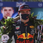 F1, Verstappen davanti a Hamilton, sua la prima ‘gara sprint’ a Silverstone