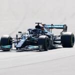 F1, a Silverston Hamilton trionfa davanti a Leclerc. Terzo Bottas