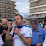 Vaccini, Salvini: Non voglio vedere mio figlio 18enne inseguito