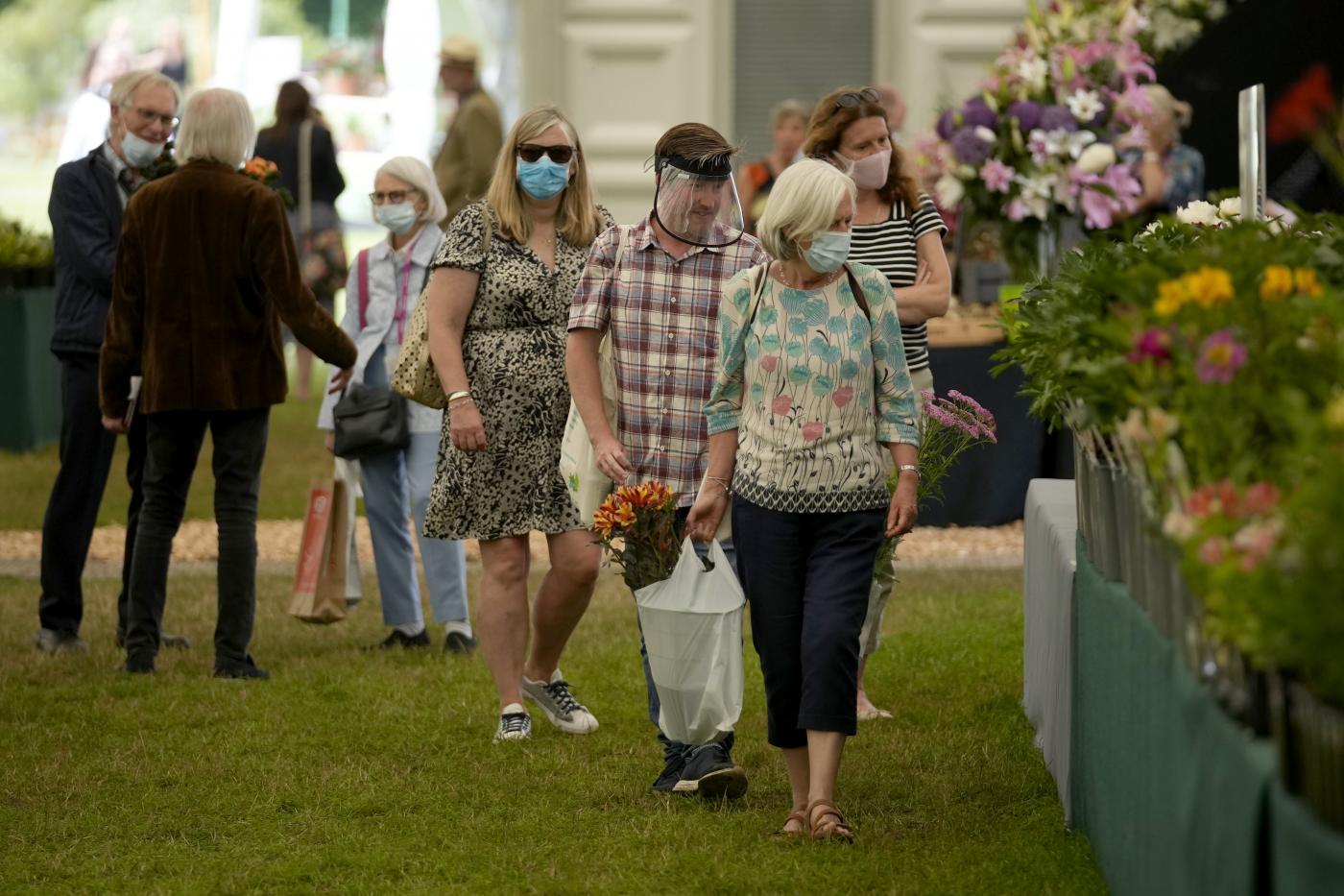 Covid, è Freedom Day in Inghilterra. BoJo in isolamento (dopo le polemiche)