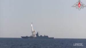 Russia: Effettuato con successo lancio del missile ipersonico Zircon