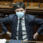 Green Pass, la maggioranza spaccata cerca un accordo