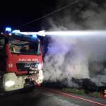 Modena, grave incendio in un palazzo: un ustionato portato a Parma