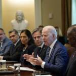 Covid, negli Stati Uniti casi triplicati in due settimane. Biden: “Fondamentale vaccinarsi, pandemia è tra non vaccinati”