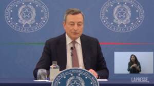 Covid, Draghi: “Appello a non vaccinarsi è un appello a morire”