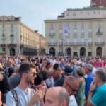 Green pass, Torino corteo in centro “contro la dittatura sanitaria”