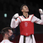 Tokyo 2020, primo oro per l’Italia: trionfo Dell’Aquila nel taekwondo. “Fiero di essere primo millenial medagliato”