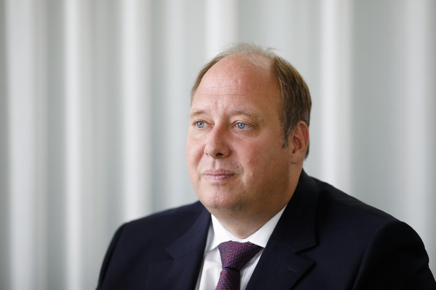 “I non vaccinati rischiano restrizioni”: in Germania si accende dibattito