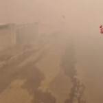 Sardegna, l’Oristanese in una coltre di fumo per gli incendi