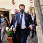 M5S, ok iscritti a nuovo statuto. Da domani voto per eleggere Conte presidente