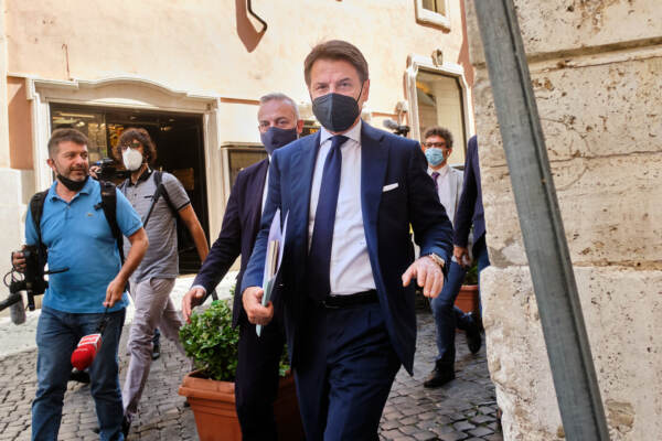 M5S - riunioni gruppi parlamentari con Conte