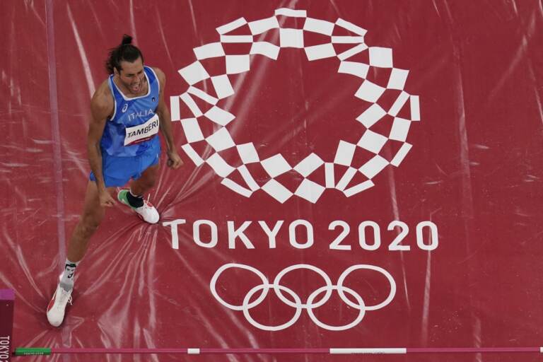 Tokyo 2020, 2 medaglie d'oro nell'atletica per l'Italia con Jacobs nei 100 metri e Tamberi nel salto in alto