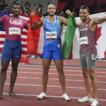 Tokyo 2020, 2 medaglie d'oro nell'atletica per l'Italia con Jacobs nei 100 metri e Tamberi nel salto in alto