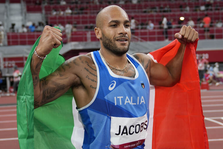 Tokyo 2020, 2 medaglie d'oro nell'atletica per l'Italia con Jacobs nei 100 metri e Tamberi nel salto in alto