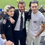 La famiglia Beckham in tribuna allo stadio pe rla prima partita degli Inter Miami