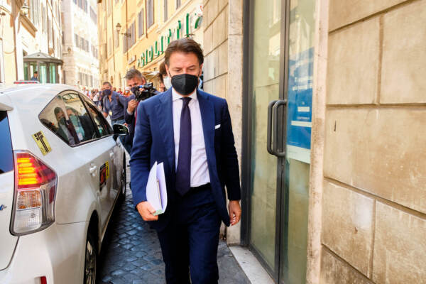 M5S - riunioni gruppi parlamentari con Conte