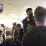 Il campione Nba Antetokounmpo rientra in Grecia: folla di fan