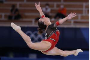 Vanessa Ferrari in finale nel corpo libero: è uno storico argento