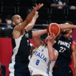 Tokyo 2020, Italbasket fuori a testa alta. Contro la corazzata Francia il cuore non basta