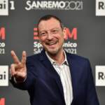 Sanremo, tris Amadeus. Sarà ancora lui a condurre: “Incredibile, non vedo l’ora”
