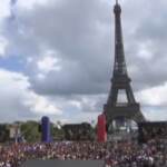 Parigi, il passaggio di consegne per le Olimpiadi del 2024