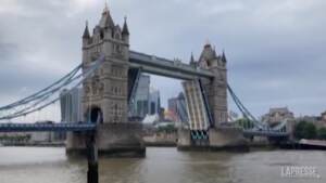 Londra, guasto tecnico: si blocca il Tower Bridge