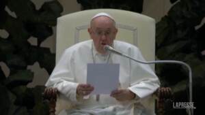 Papa su prete ucciso in Francia: “Dolore per morte padre Olivier, mia vicinanza spirituale”
