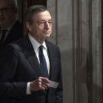 Tre anni fa il crollo del ponte Morandi, Draghi: “Mai più eventi così tragici”