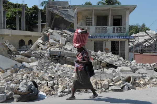 Terremoto ad Haiti, si aggrava il bilancio: almeno 1.297 morti