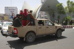 Kabul, talebani alle porte della capitale: inviate truppe USA a difesa