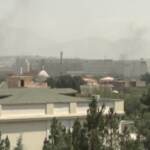 Afghanistan, talebani in città a Kabul: colpi di arma da fuoco e fumo nero dagli edifici