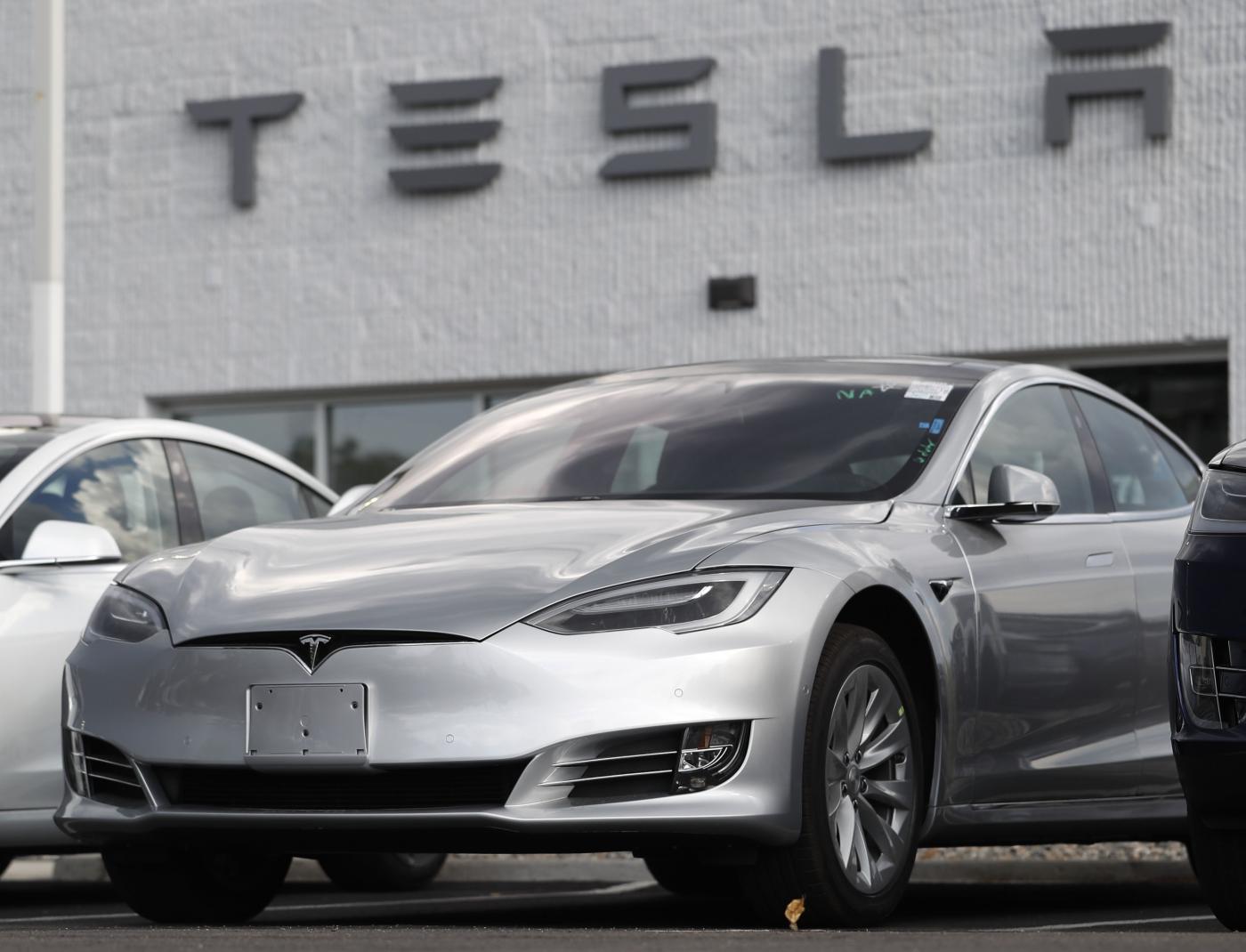 Tesla, utile in crescita del 17,3%: terzo trimestre oltre i 2 miliardi di dollari