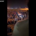 Kabul, civili assaltano piste dell’aeroporto per lasciare l’Afghanistan