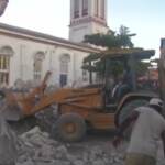 Sisma ad Haiti, si continua a scavare tra le macerie
