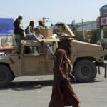 Afghanistan, Kabul in mano ai talebani. Caos all’aeroporto: 7 morti