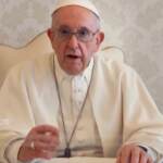 Covid, Papa: “Vaccinarsi è un atto d’amore”