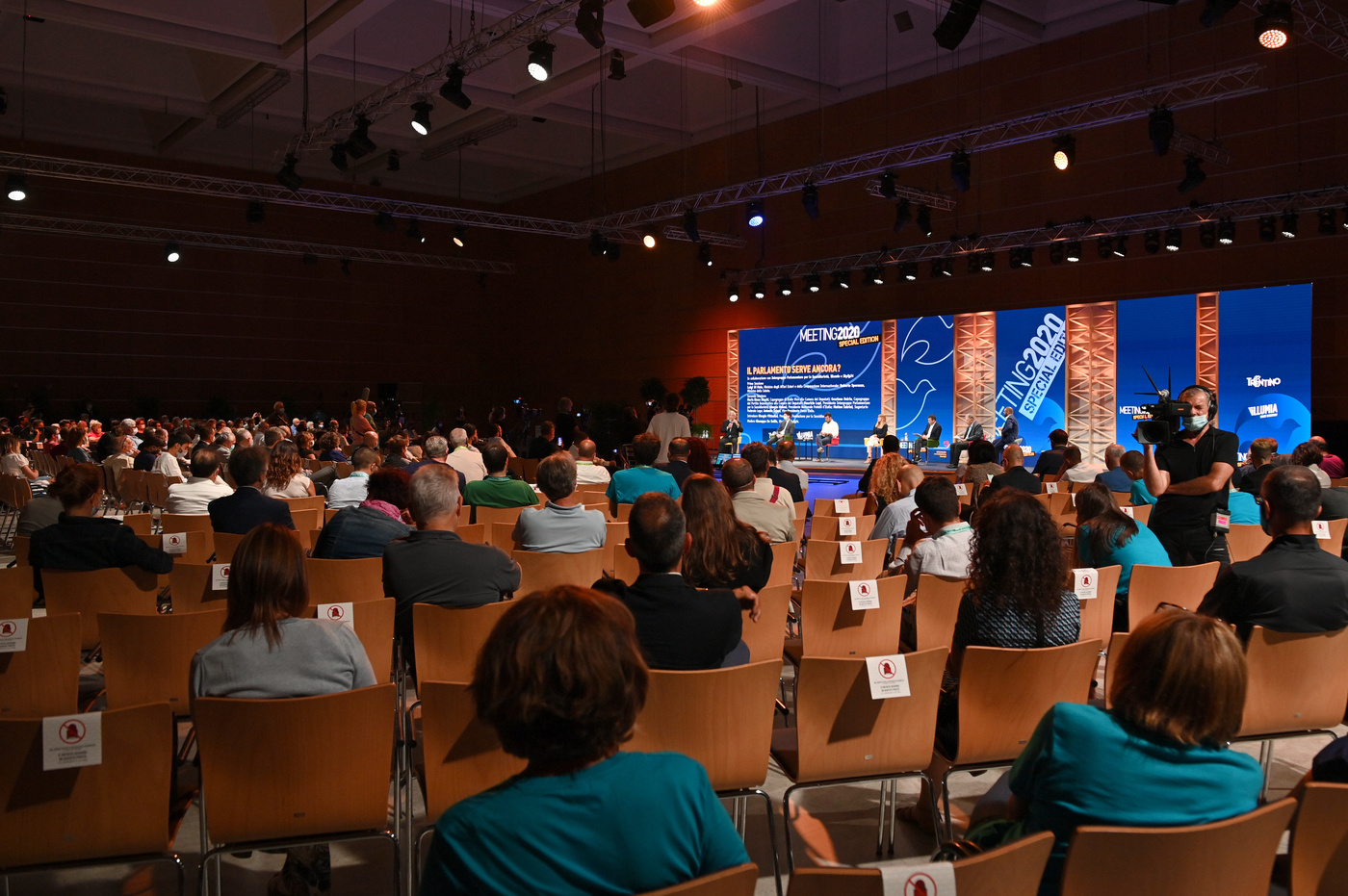 Ritorna il Meeting di Rimini che ‘parla con tutti’. Ospiti tanti esponenti governo Ritorna il Meeting di Rimini che ‘parla con tutti’. Ospiti tanti esponenti governo