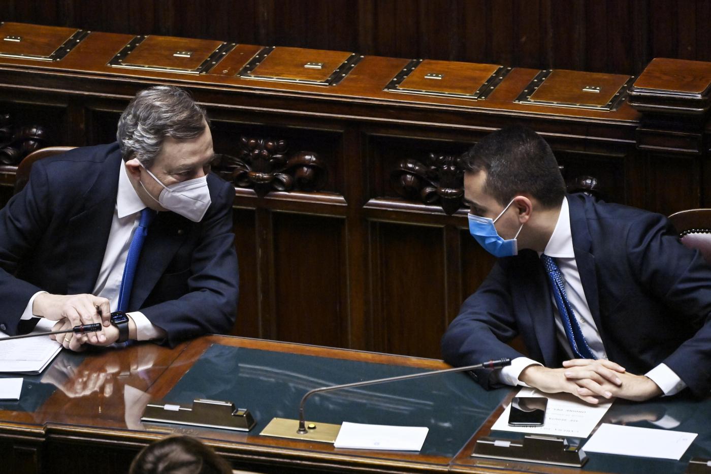 Afghanistan, Draghi sente Johnson. Salvini: “No porte aperte”. FdI attacca governo Afghanistan, Draghi sente Johnson. Salvini: “No porte aperte”. FdI attacca governo