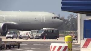 Afghanistan, a Fiumicino atterrate altre 202 persone evacuate da Kabul